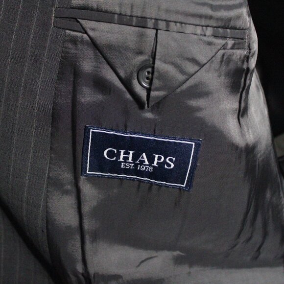 CHAPS 46R Men's Wool Gray Pinstripe Suit Jacket - Picture 3 of 8